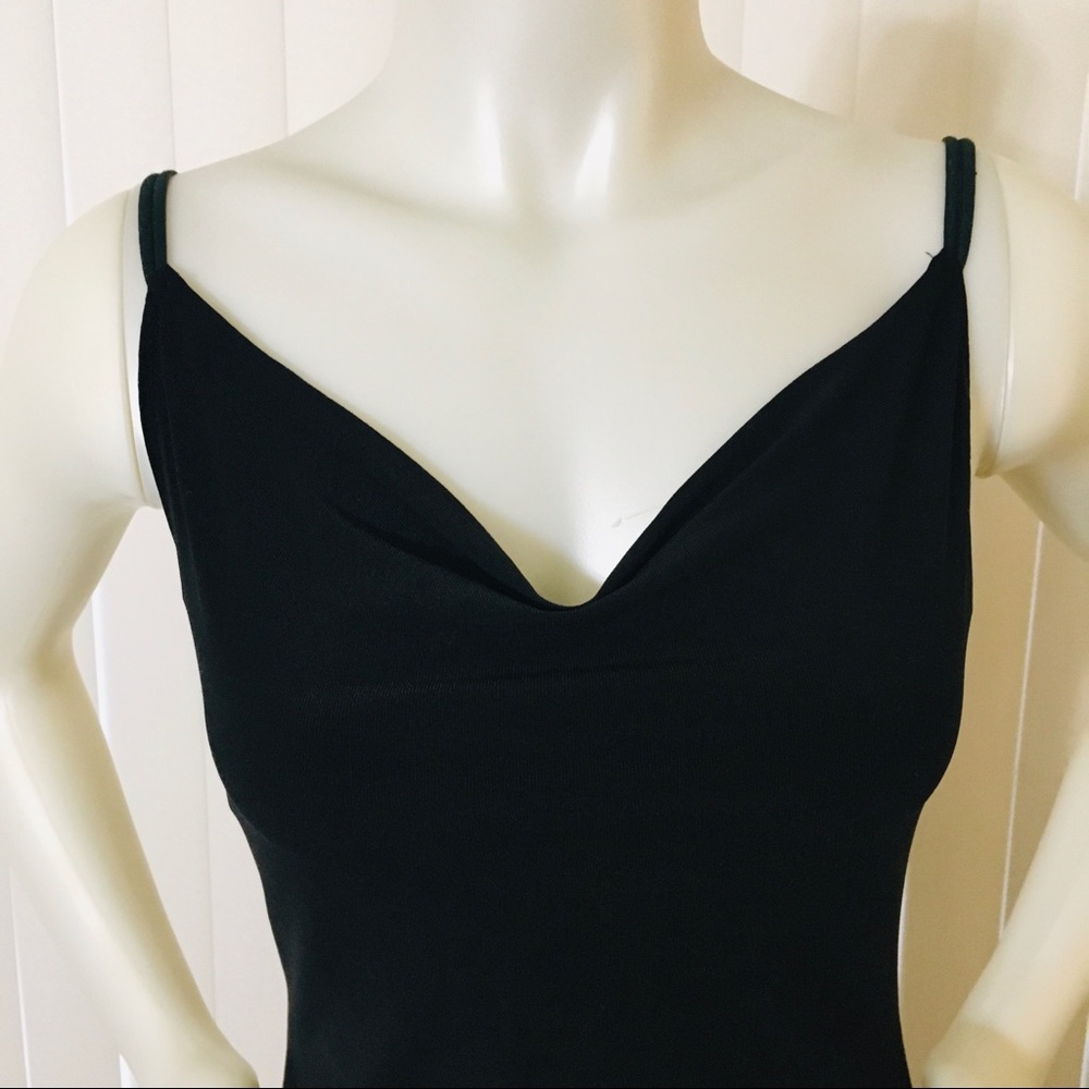 Solid black spaghetti strap V-neck dress - Picture 3 of 8